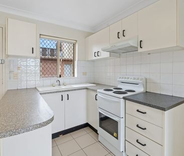 One Bedroom With Large Terrace & District Views - Photo 5