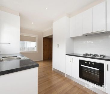 61 Fourth Avenue, Altona North VIC 3025 - House For Rent | Domain - Photo 5