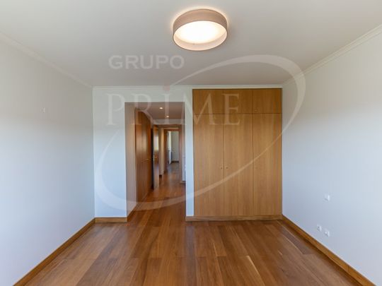 Apartamento T4 em Porto - Photo 1