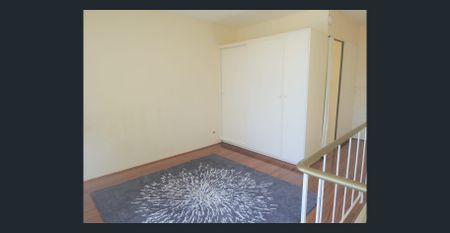 WALK TO STATION AND SHOPS - Photo 5