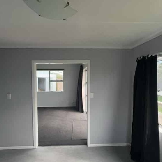 AFFORDABLE THREE BEDROOMS - HAWERA - Photo 1