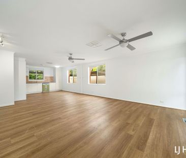 3 Roberts Street, Macquarie ACT, Belconnen - Photo 2