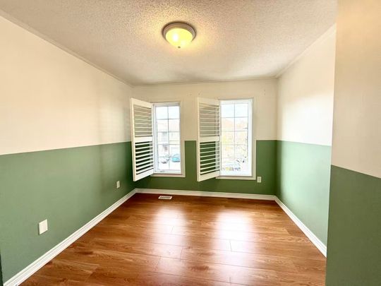 For Lease - 165 Warwick Crescent Unit# Main and Upper, Newmarket, Ontario - Photo 1