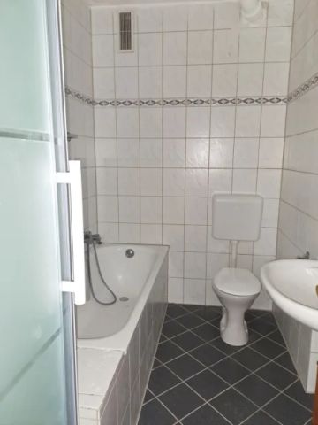 Nähe Stadtgarten Wanne - Geräumige 2,5 Raum-Wohnung mit Balkon - Foto 5