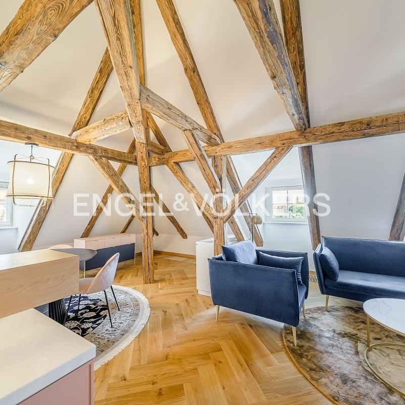 Apartment for rent, 2+kk - 1 bedroom, 82m - Photo 1