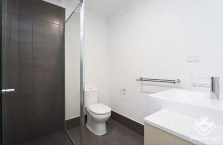 CARSELDINE 4 BEDROOM - Photo 3