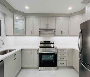 For Lease - 1551 Stoneybrook Trail, Oakville, Ontario - Photo 3