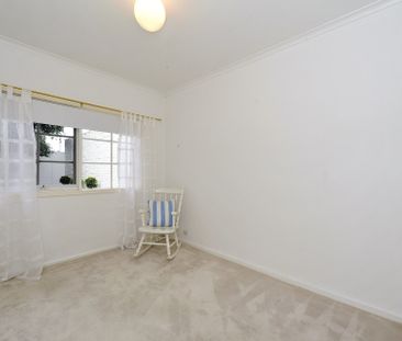 Thinking of selling? Contact our agent - Photo 1