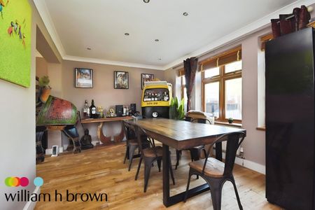 Carpenter Path, Brentwood, Hutton - Photo 4