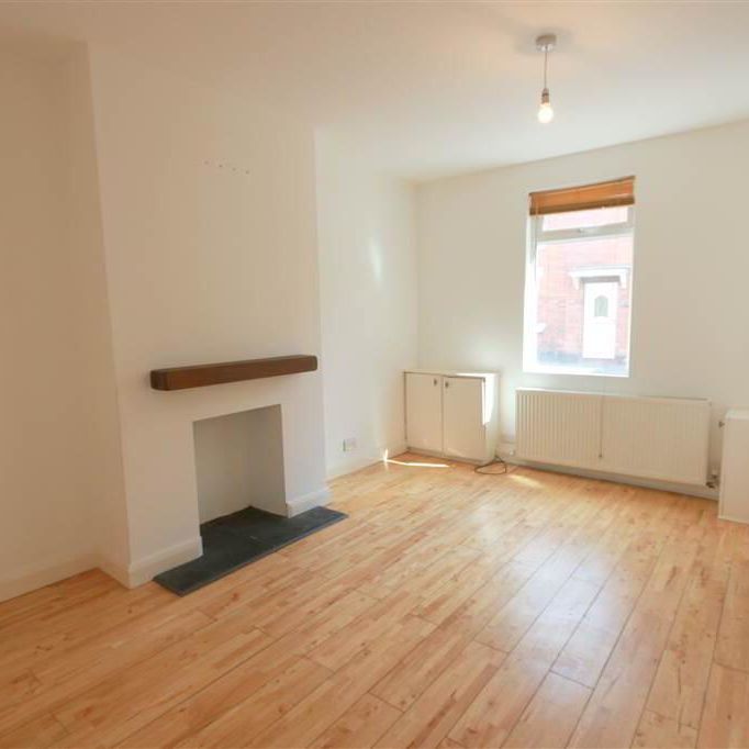 37 Castlereagh Parade, Belfast, BT5 5GT - Photo 1