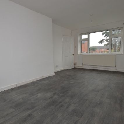 2 Bedroom Town House - Photo 1