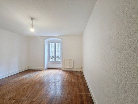 Location appartement 4 pièces 100.81 m² à Bourg-en-Bresse (01000) - Photo 5