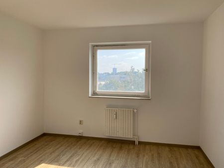 Zimmer innerhalb einer 3er-WG // 4.OG links, Zimmer 1219 - Photo 4