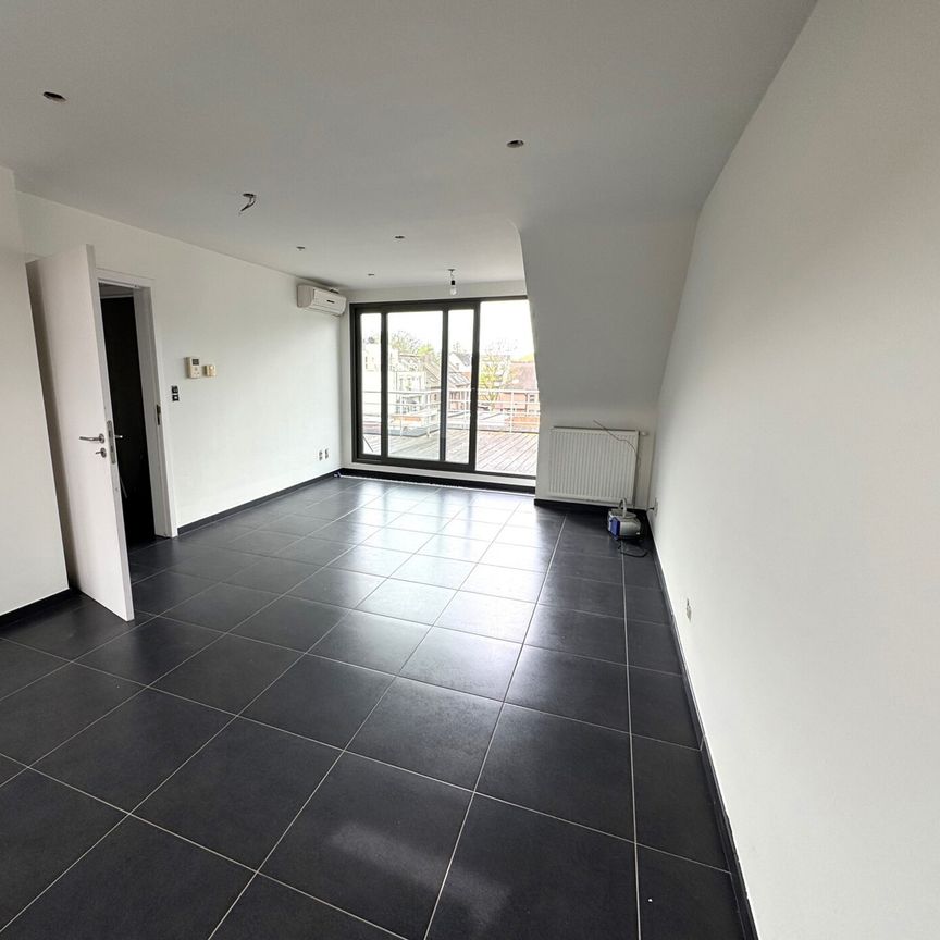 Gezellig 1-slaapkamer appartement met ruim terras nabij centrum Bornem - Photo 1
