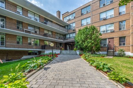 755 Avenue Road - Photo 4