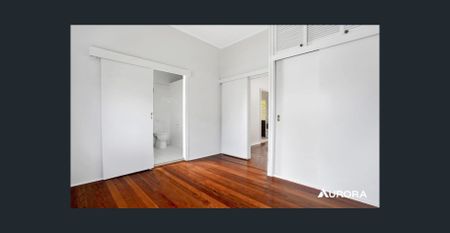 Charming Inner-City Living in the Heart of Red Hill - Photo 2