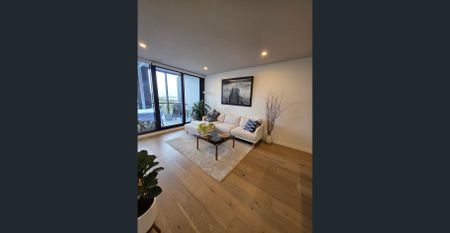 Luxury Living Made Easy! - Photo 3