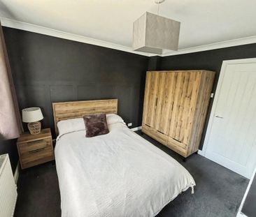 2 bedroom terraced house to rent - Photo 3