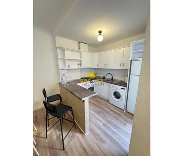 TWO-BEDROOM APARTMENT – ALICANTE - Photo 4