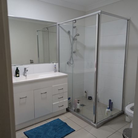 Little Mountain - Photo 4