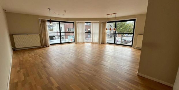 Appartement te huur in Sijsele voor € 895 met 2 slaapkamers - Photo 1