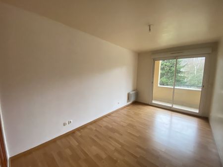 Appartement 2 Pièces + cave + parking sous-sol - Photo 2