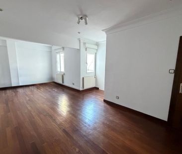 Alquiler de piso en Calle Vargas - Foto 3