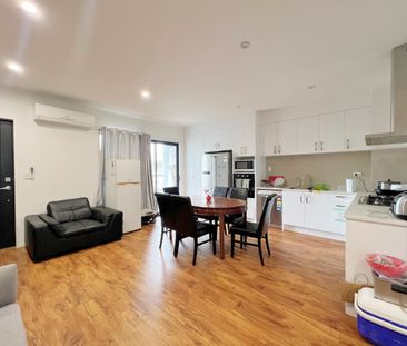 Studio Room in Silverdale - Photo 6