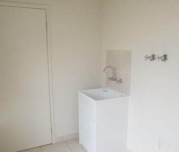 For Lease: Spacious & Contemporary Family Home in Tranquil Bahrs Sc... - Photo 1