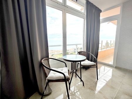 - THREE BEDROOMS APARTMENT WITH SEAVIEW FOR RENT - Photo 3