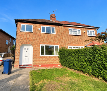 4 bedroom semi-detached house to rent - Photo 6