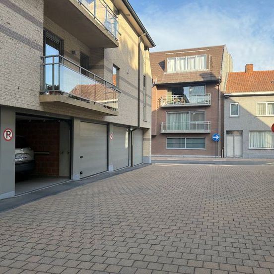 Appartement te huur - Photo 1
