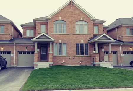For Lease - 46 Jake Smith Way, Whitchurch-Stouffville, Ontario - Photo 3
