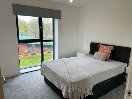 1 bedroom flat to rent - Photo 2