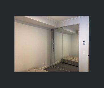 Don't miss out on this light and bright 1 Bedroom 1 Bathroom Apartment - Photo 2