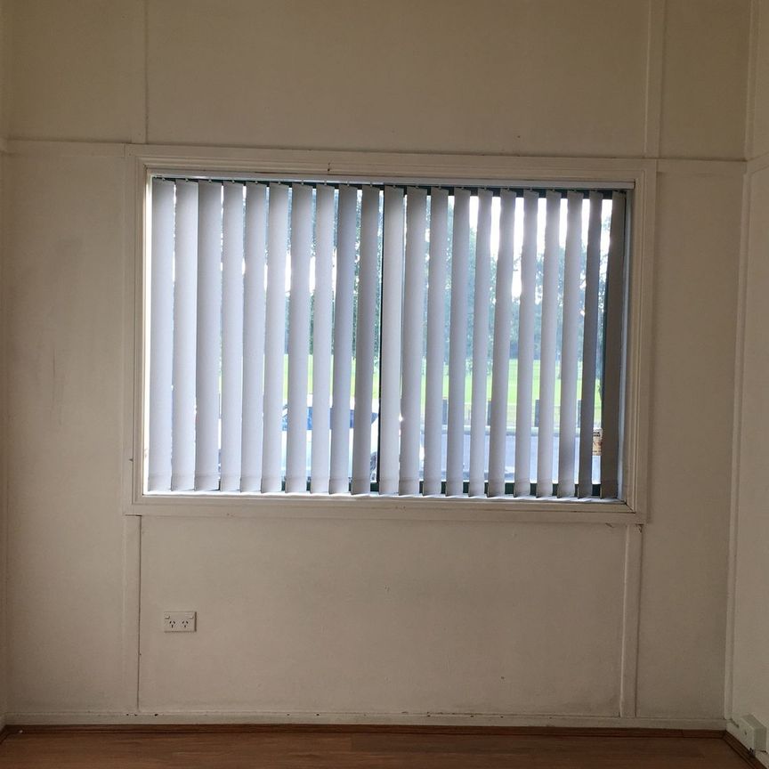 PERFECT FOR 1 PERSON - Photo 1