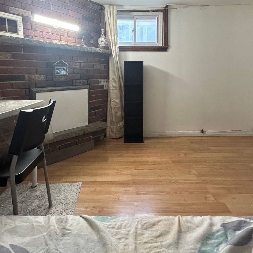 For Lease - 19 Maywood Park Unit# Basement one bedroom, Toronto, Ontario - Photo 1