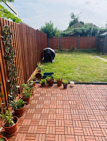 1 bedroom in a house share to rent - Photo 3