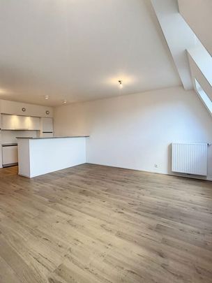 Appartement te huur - Photo 1