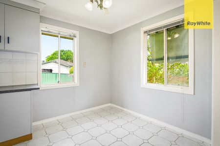 3 Bedroom Home in Penrith - Photo 2
