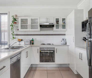 Easy Living in Style - Photo 3