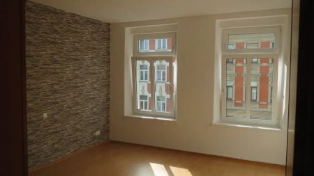 herrlich geschnittene Komf. 4- Zi. Wohnung mit SÜDBALKON - Foto 4