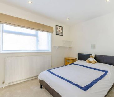 4 bedroom detached house to rent - Photo 6