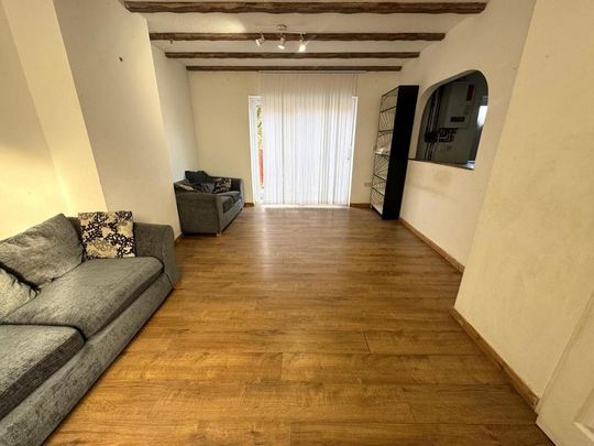 3 bedroom terraced house to rent - Photo 1