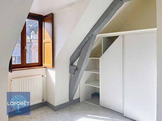 Apartment - Photo 1