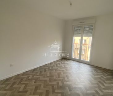 Location Appartement 3 pièces 55m² VILLENEUVE LE ROI 94290 - Photo 2
