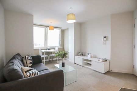 1 bedroom apartment to rent - Photo 3