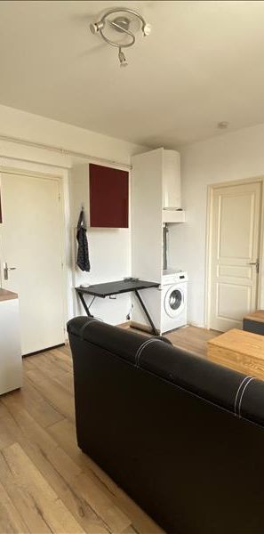 2 pièces - Meublé - 27 m² - RDC - Colocation non autorisée - Photo 1
