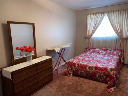 For Lease - 441 Rutherford Road Unit# Room, Brampton, Ontario - Photo 3