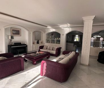 Alquiler Villa en Milla De Oro, Marbella - Photo 2